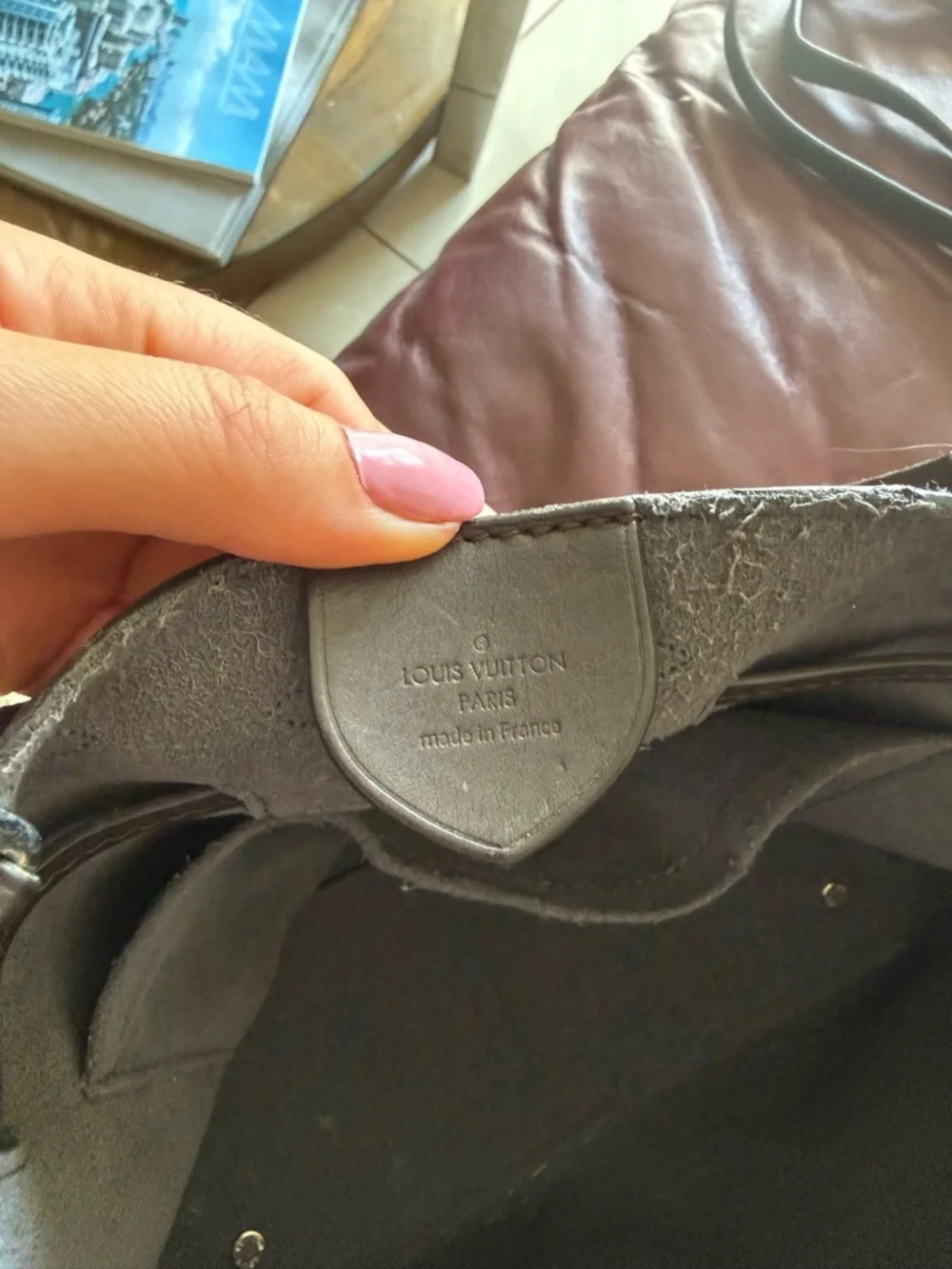 Louis Vuitton Bag Girolata Mahina Leather Black Shoulder Tote Authentic Handbag - Picture 10 of 15